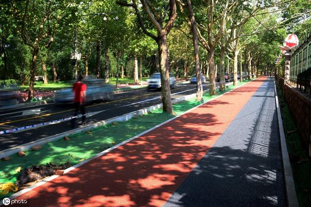 ��̼�������������ϵđ���